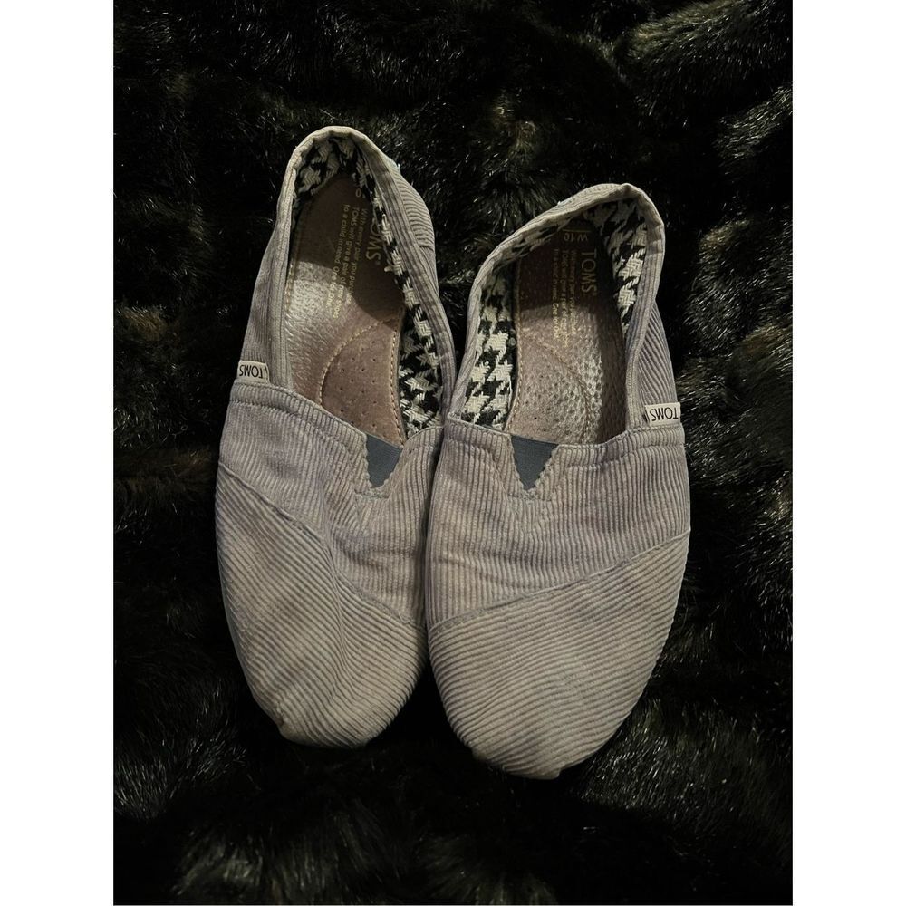 Toms, corduroy gray slip‎ on shoes size 10 ￼